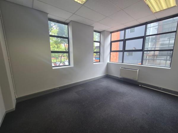 121.6  m² Commercial space