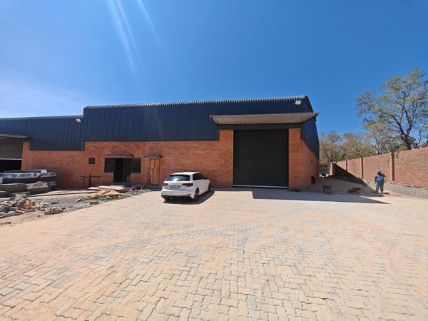977 m² Industrial space