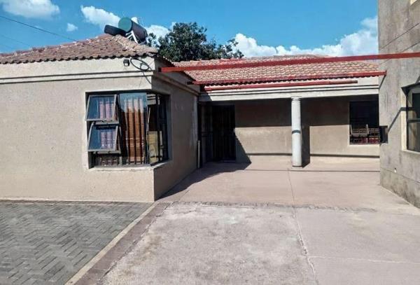 2 Bedroom Garden Cottage