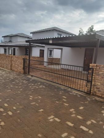 3 Bedroom Townhouse