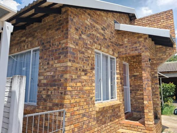 2 Bedroom House