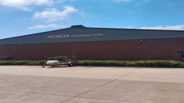 180  m² Commercial space