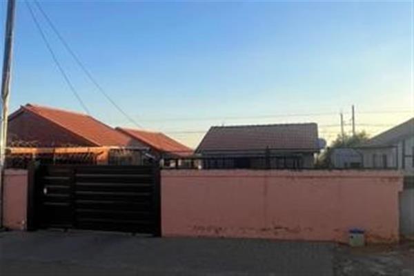 2 Bedroom House