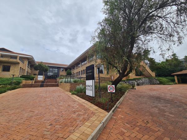 789 m² Commercial space