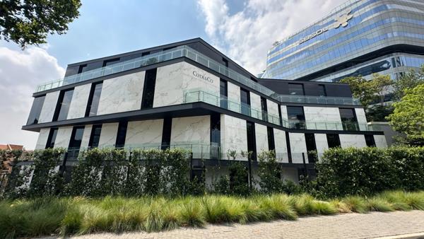 866 m² Office Space