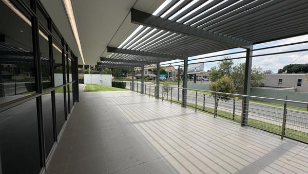 376  m² Office Space