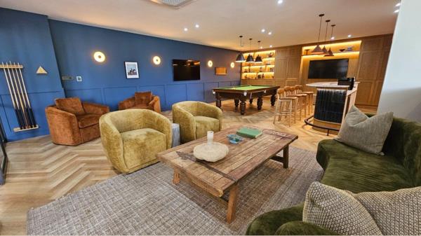 1 Bedroom Apartment