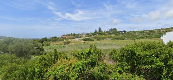 920 m² Land