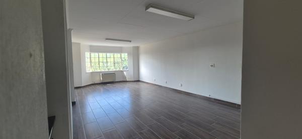 85  m² Office Space