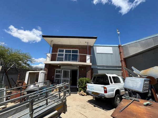 412  m² Industrial space