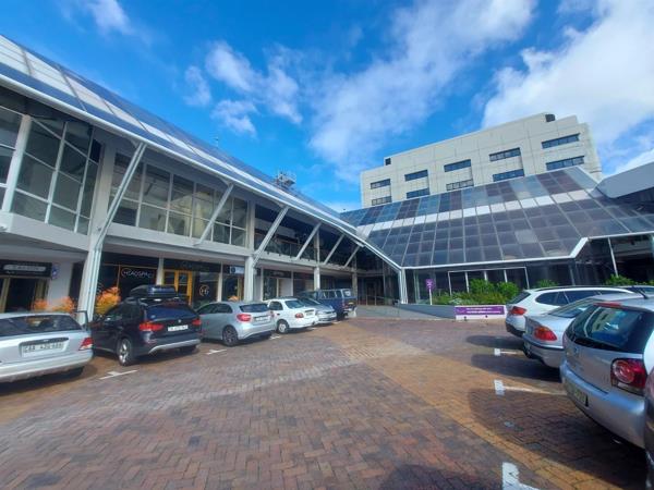 128 m² Retail Space