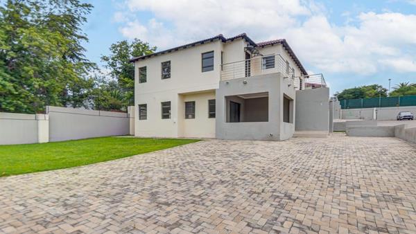 4 Bedroom Townhouse