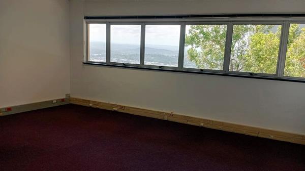 89  m² Office Space