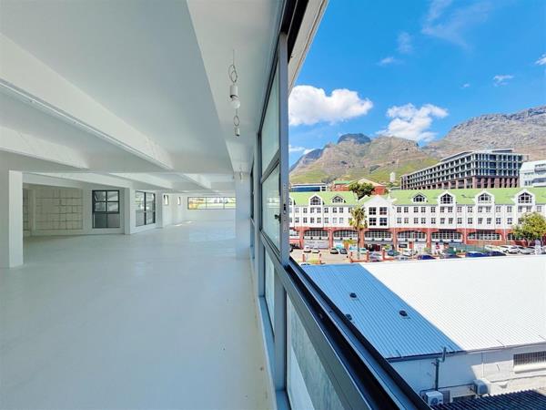 800 m² Commercial space