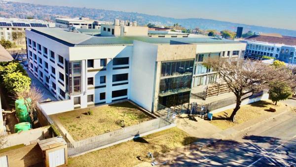 4 745 m² Office Space