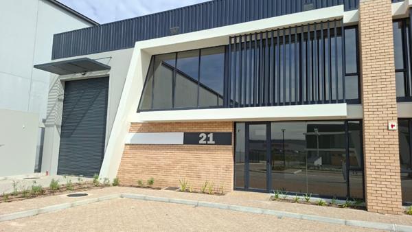 572 m² Industrial space