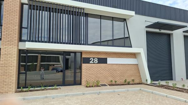 565 m² Industrial space