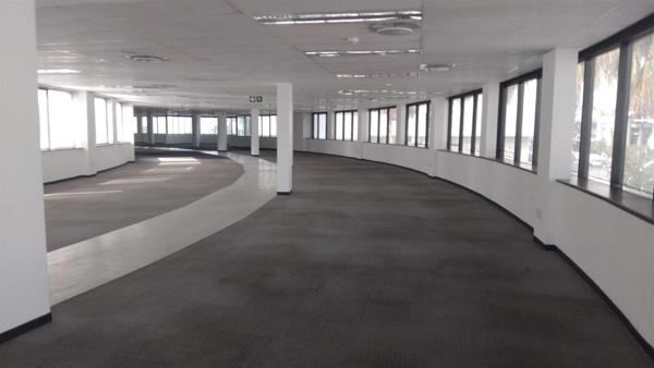 2 078 m² Office Space