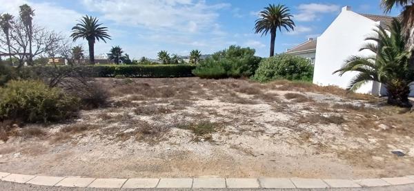 398 m² Land