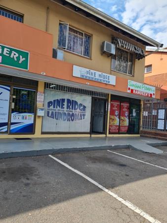 45  m² Retail Space