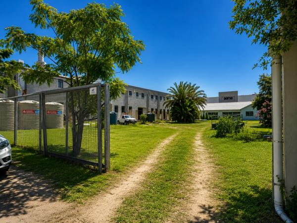 1 187 m² Land