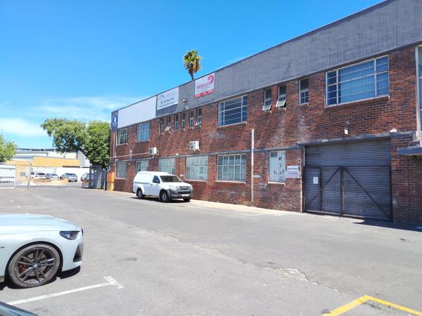 1 353 m² Industrial space