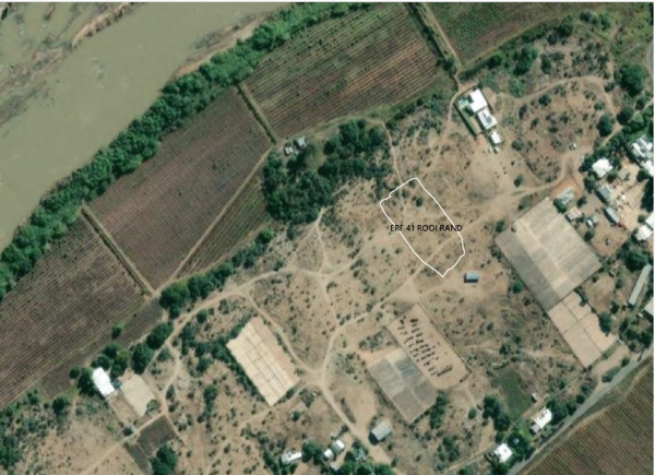 3 942 m² Land