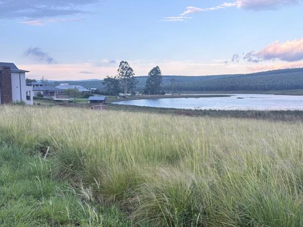 2 878 m² Land