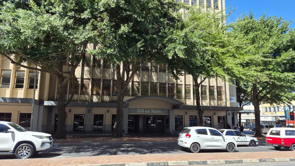 120 m² Commercial space