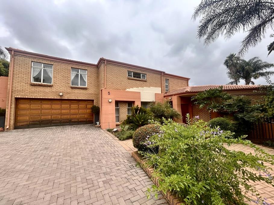 4 Bedroom House