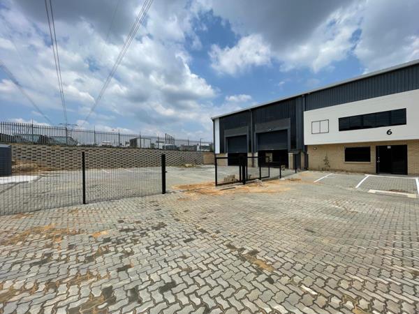 785 m² Industrial space