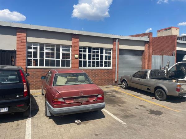 215 m² Industrial space