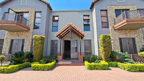 649  m² Office Space