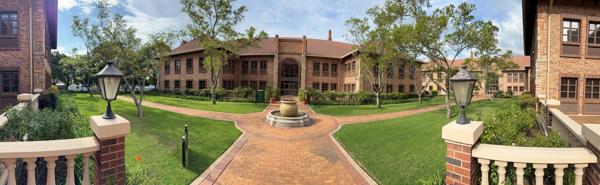 315  m² Office Space