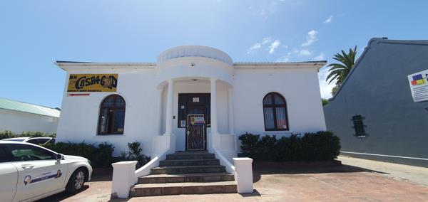 250 m² Commercial space