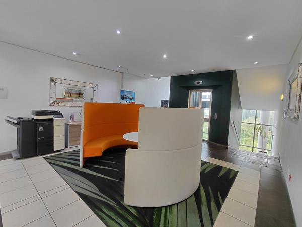 33 m² Commercial space