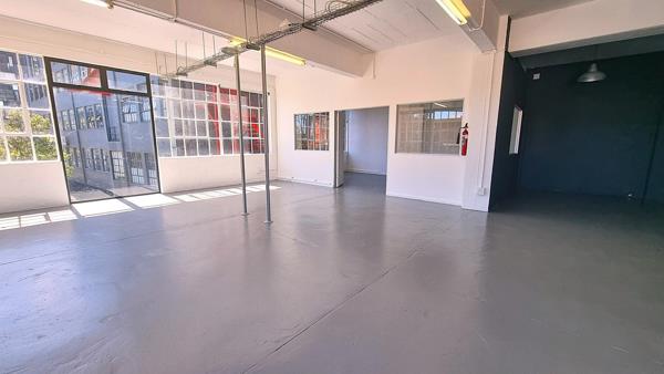 165 m² Commercial space