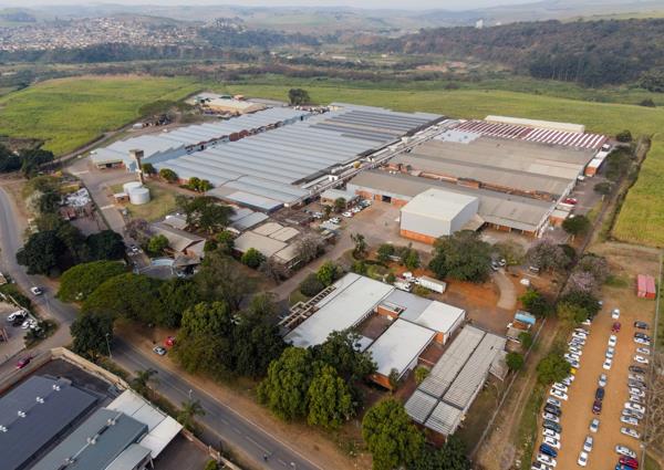 3 868  m² Industrial space