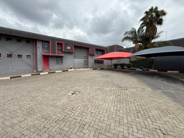 512  m² Industrial space