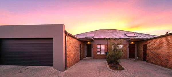 3 Bedroom Townhouse