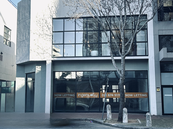 377 m² Retail Space