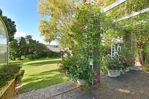 2 Bedroom Garden Cottage