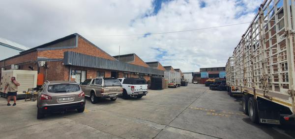 2 500 m² Industrial space