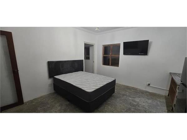 1 Bedroom Garden Cottage