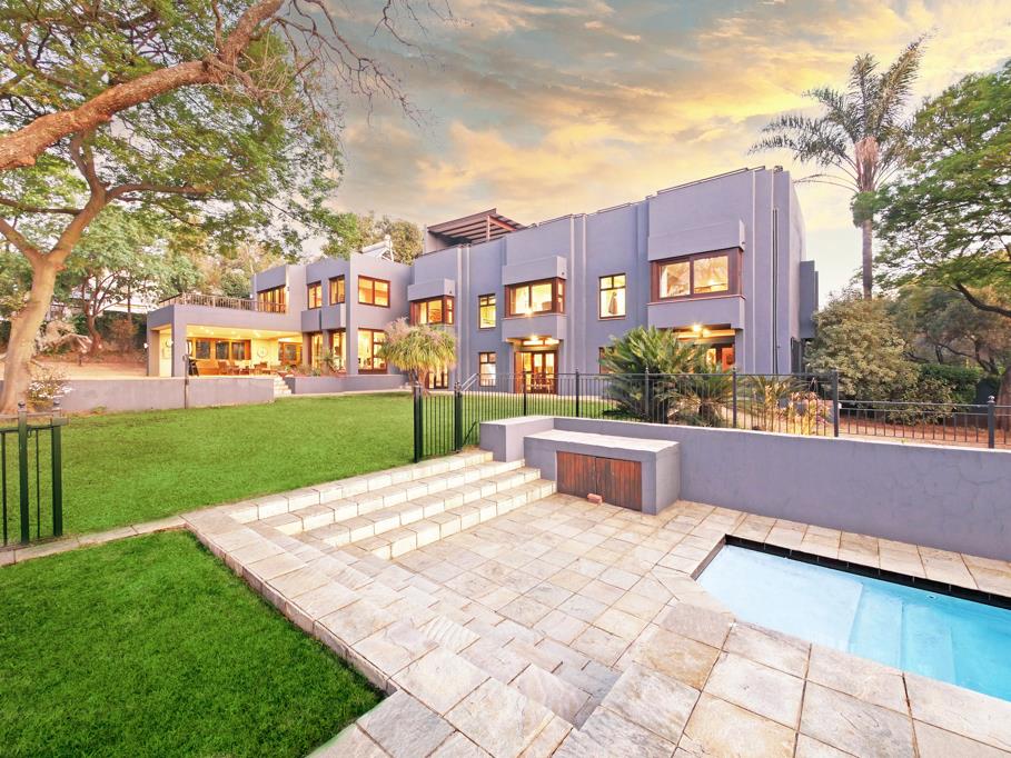 5 Bedroom House