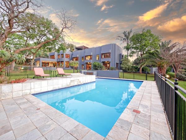 5 Bedroom House