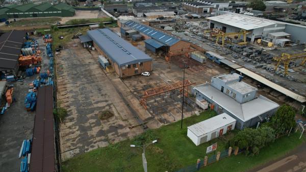 1 000  m² Industrial space