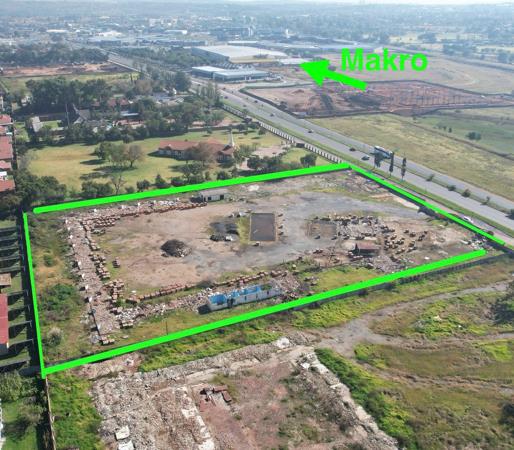 15 900 m² Industrial space