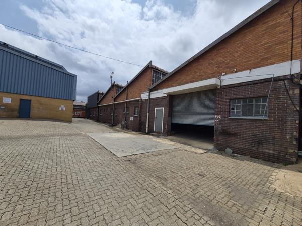 741 m² Industrial space