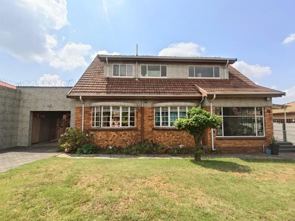 5 Bedroom House